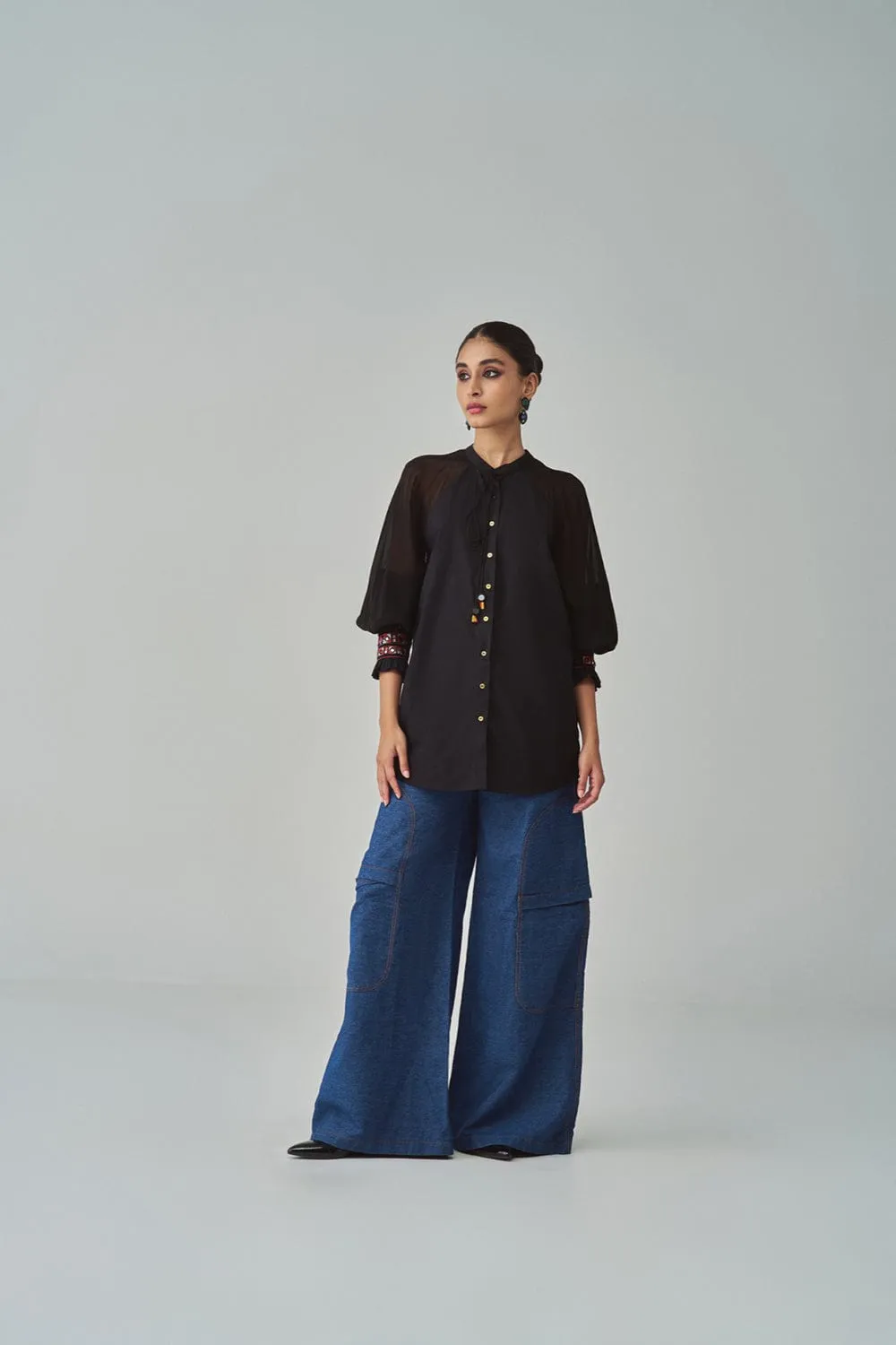 TARA BLOUSE/SASHA JEANS