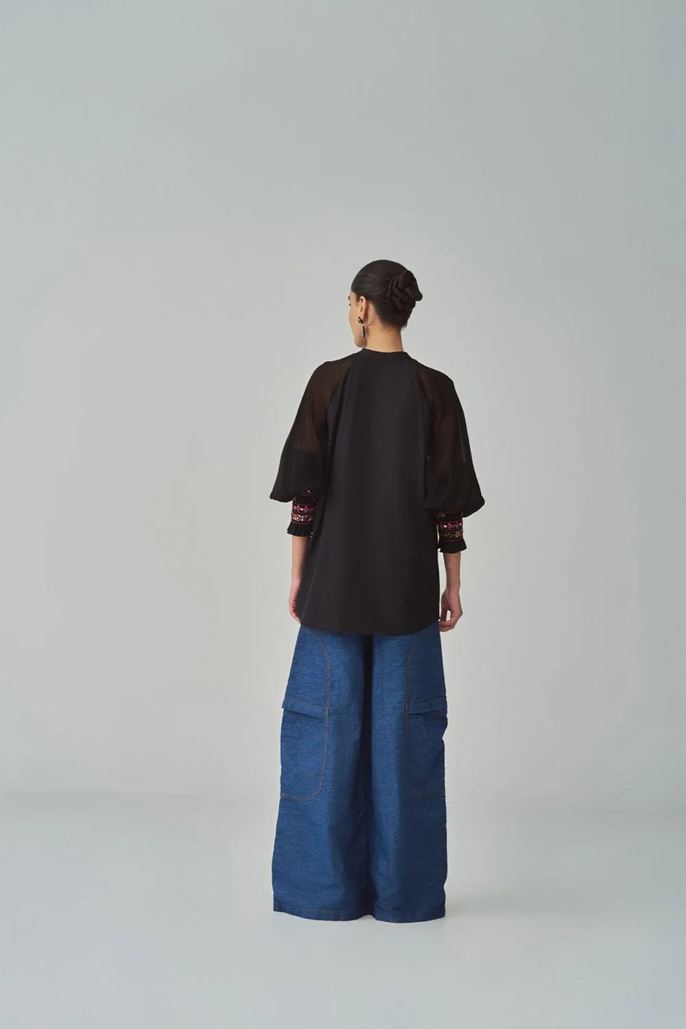 TARA BLOUSE/SASHA JEANS